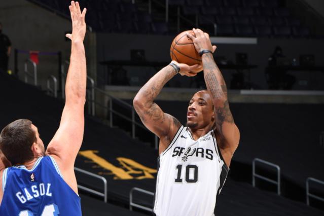 注目的身形 注目的身形